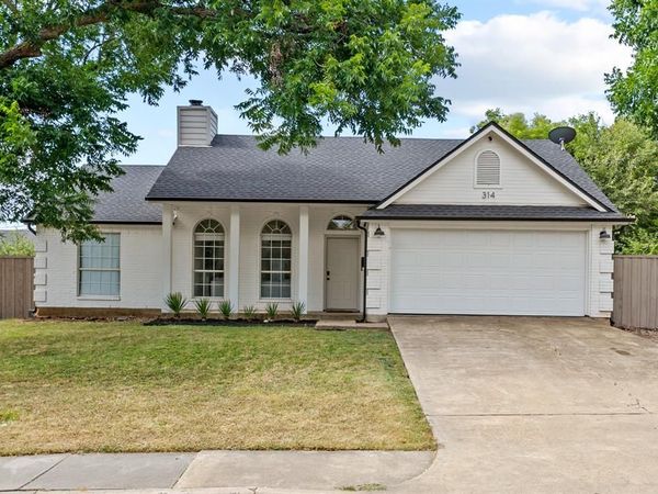 314 E Center Street, Duncanville, TX 75116