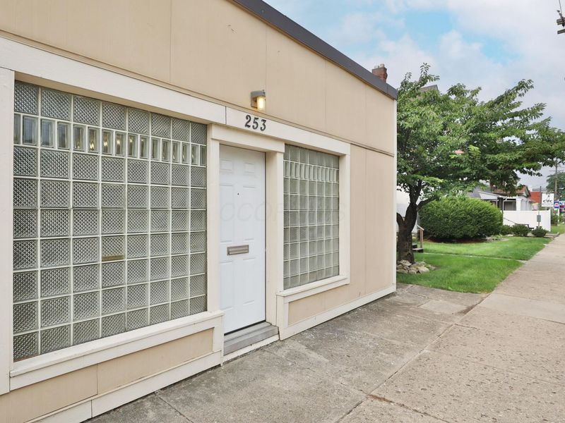 253 Chittenden Avenue, Columbus, OH 43201 Photo 5