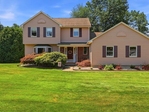 16 Lessard, East Longmeadow, MA 01028