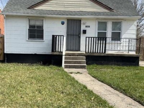 8638 Heyden Street, Detroit, MI 48228