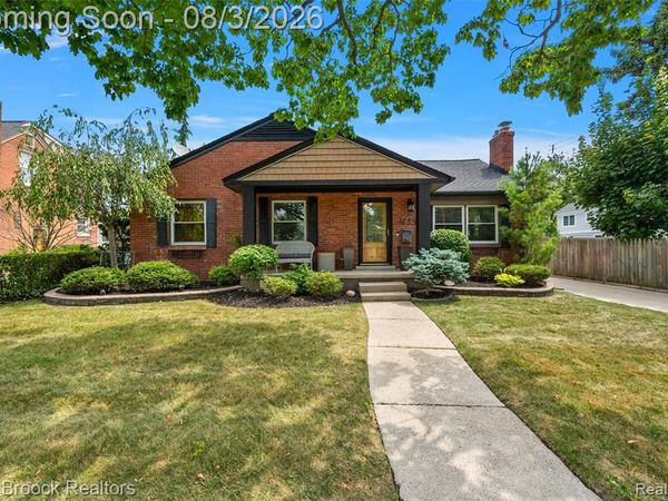 1635 Torry Street, Birmingham, Mi 48009