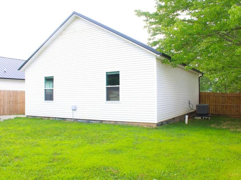 144 Blaine Drive, West Union, OH 45693 Photo 3