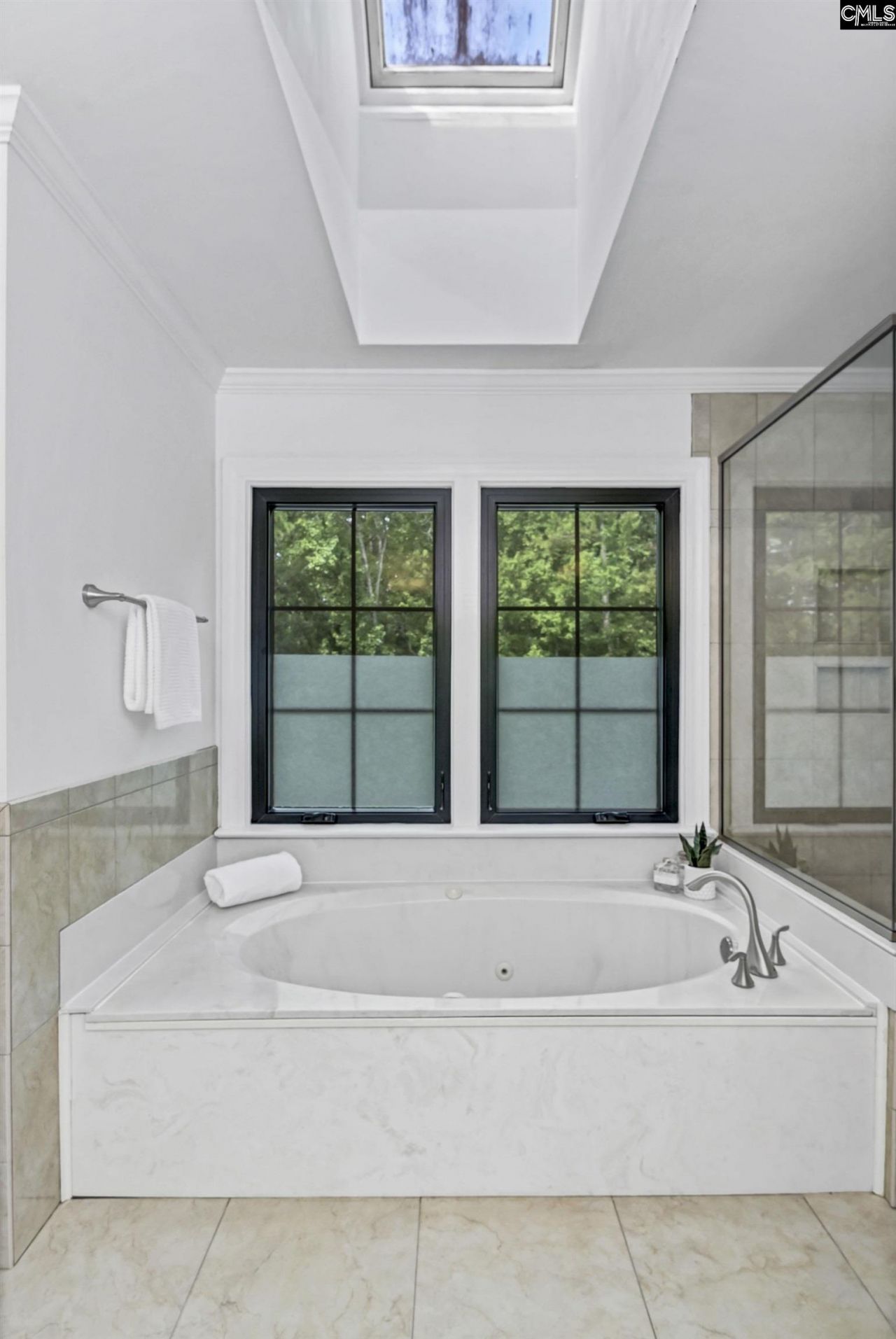 6012 Marthas Glen Road  Photo 31