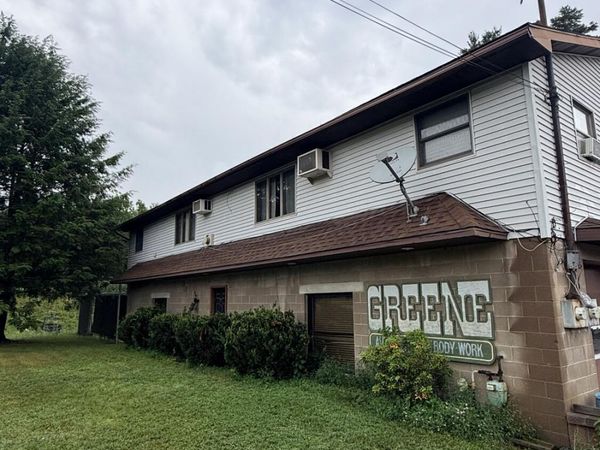 559 Penn Avenue, Mayfield, PA 18433