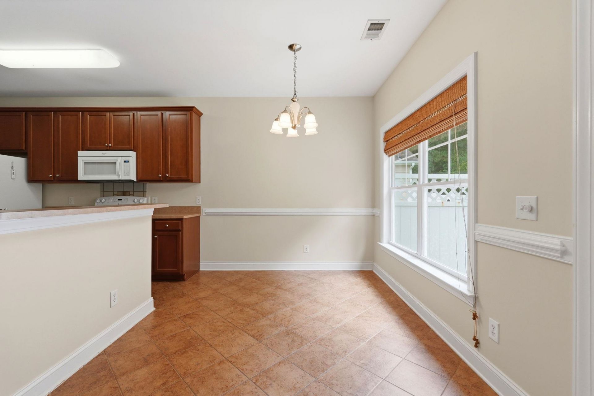 542 Battey Dr.  Photo 11