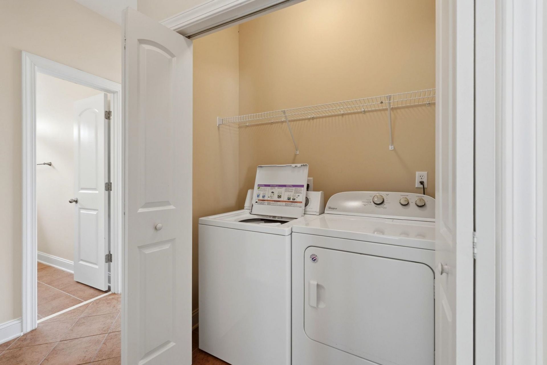 542 Battey Dr.  Photo 19