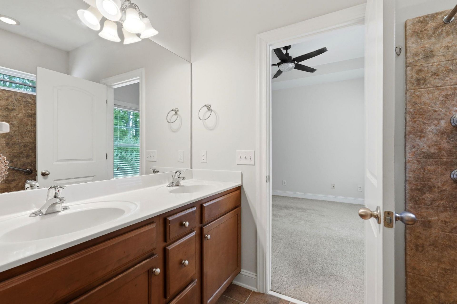 542 Battey Dr.  Photo 25