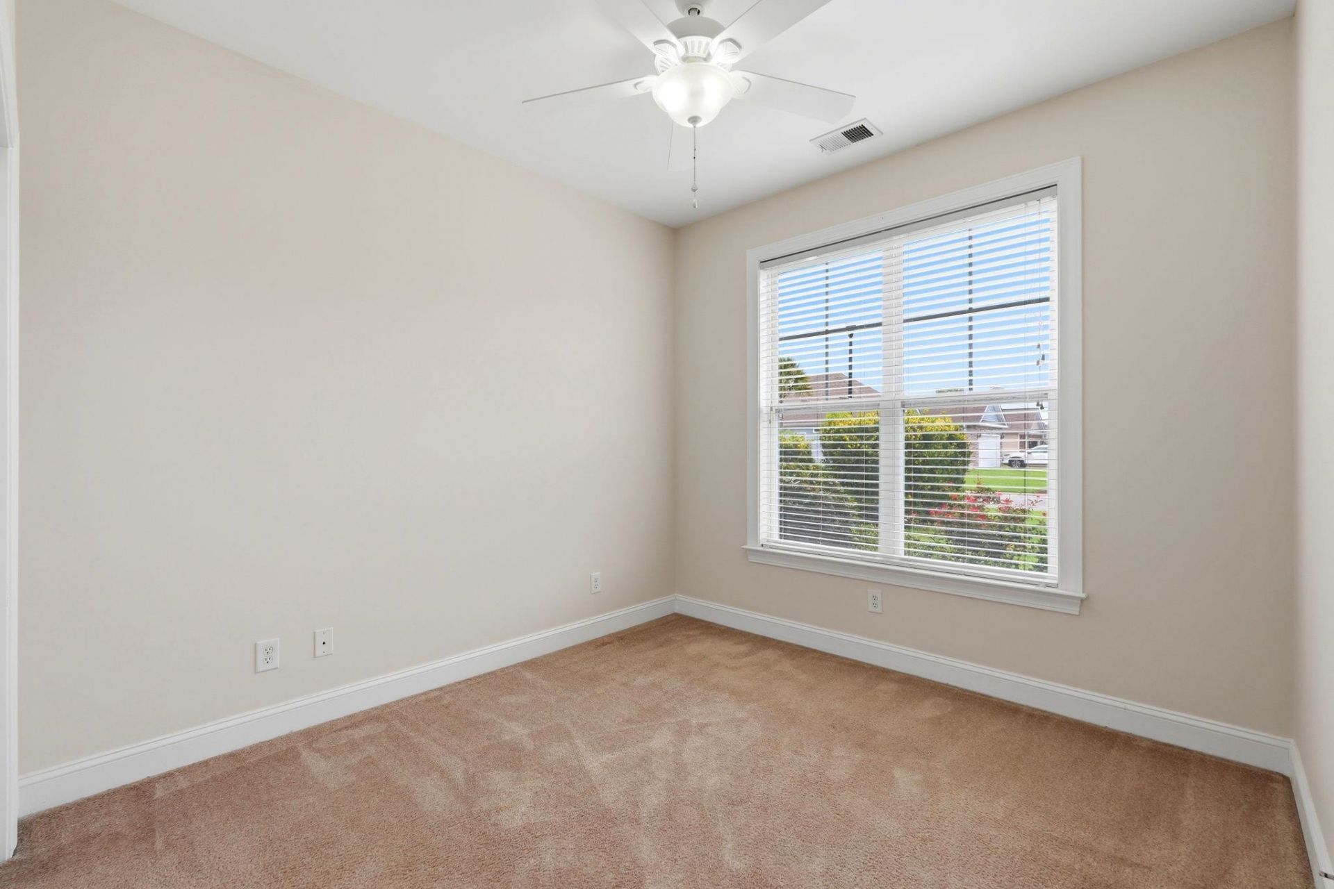 542 Battey Dr.  Photo 29