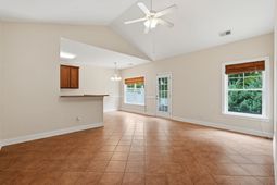 542 Battey Dr.  photo 4