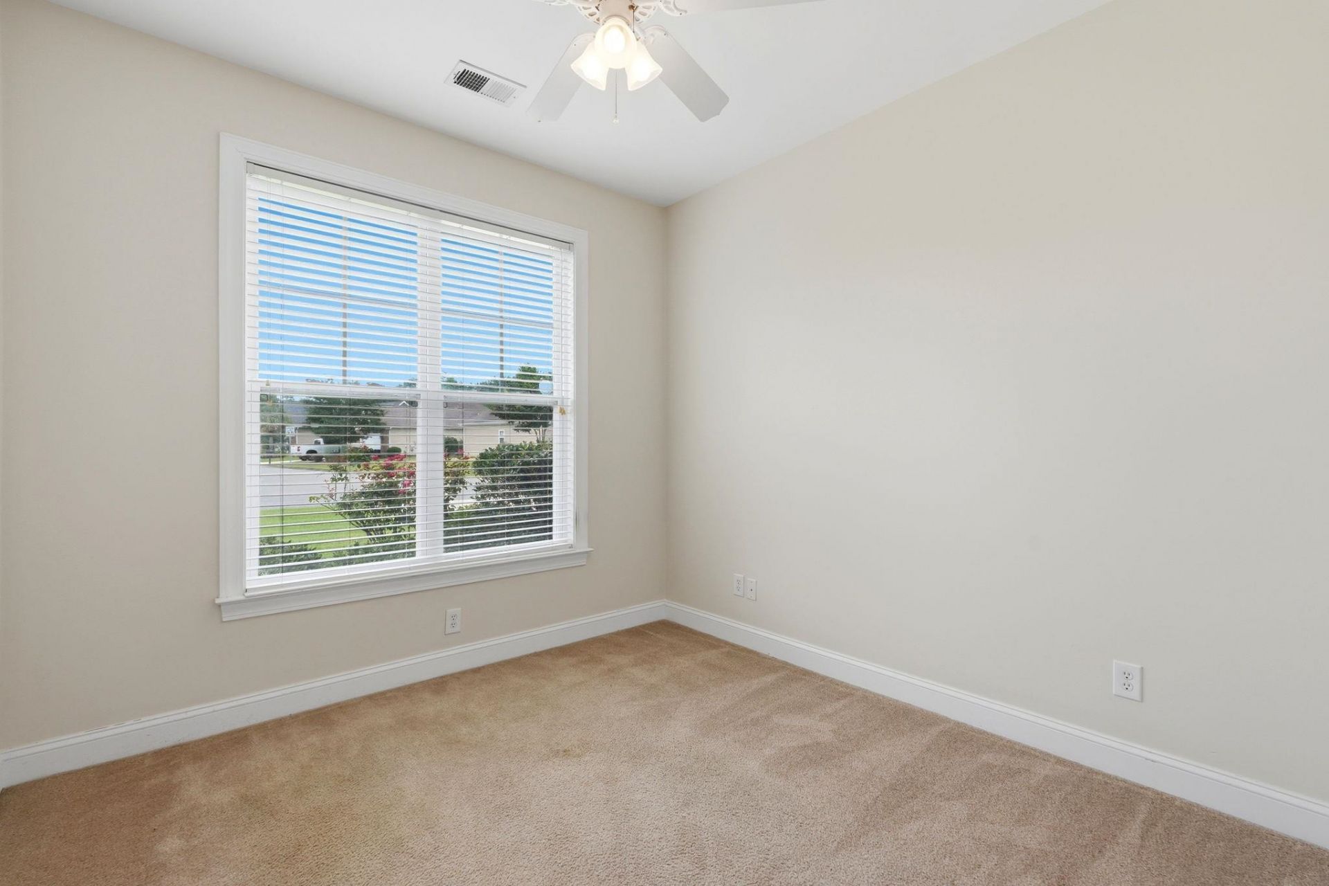542 Battey Dr.  Photo 33