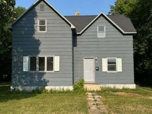 514 Conley Avenue S, Thief River Falls, MN 56701