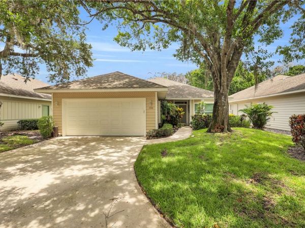 1930 Juniper Terrace, Vero Beach, FL 32962