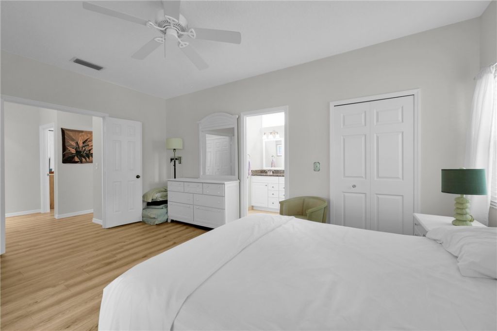 1930 Juniper Terrace, Vero Beach, FL 32962 Photo
