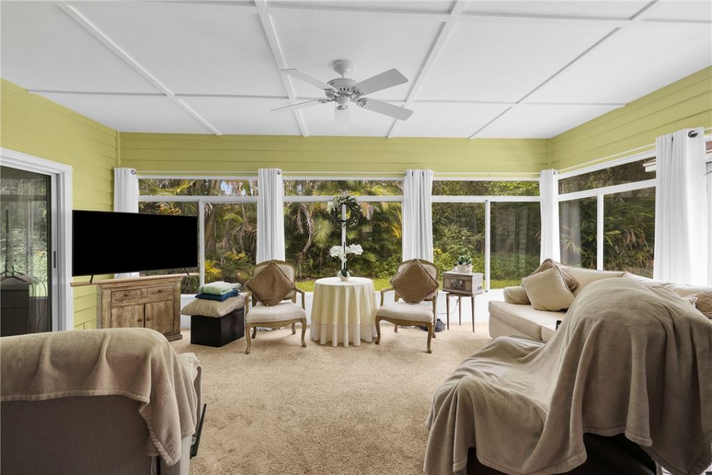 1930 Juniper Terrace, Vero Beach, FL 32962 Photo