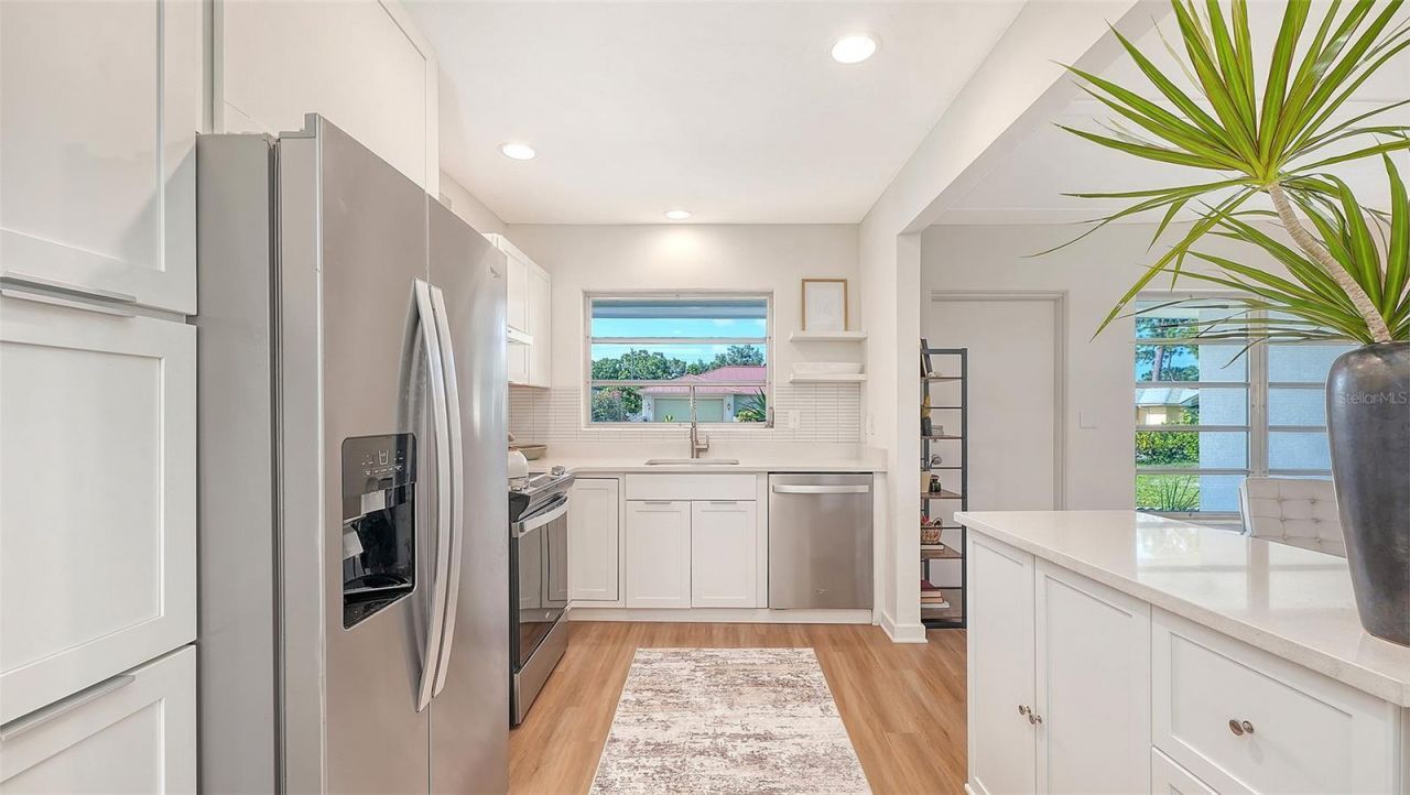 2719 Temple Street, Sarasota, FL 34239 Photo
