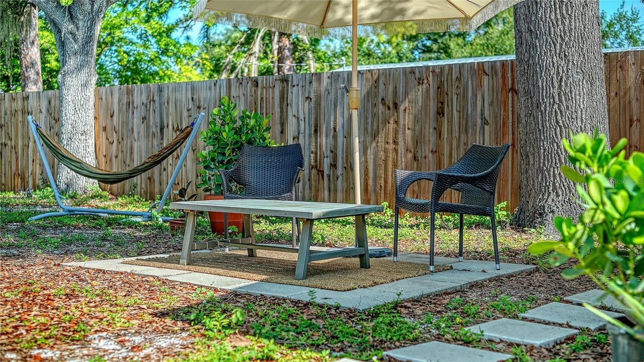 2719 Temple Street, Sarasota, FL 34239 Photo