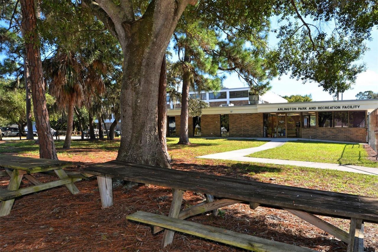 2719 Temple Street, Sarasota, FL 34239 Photo