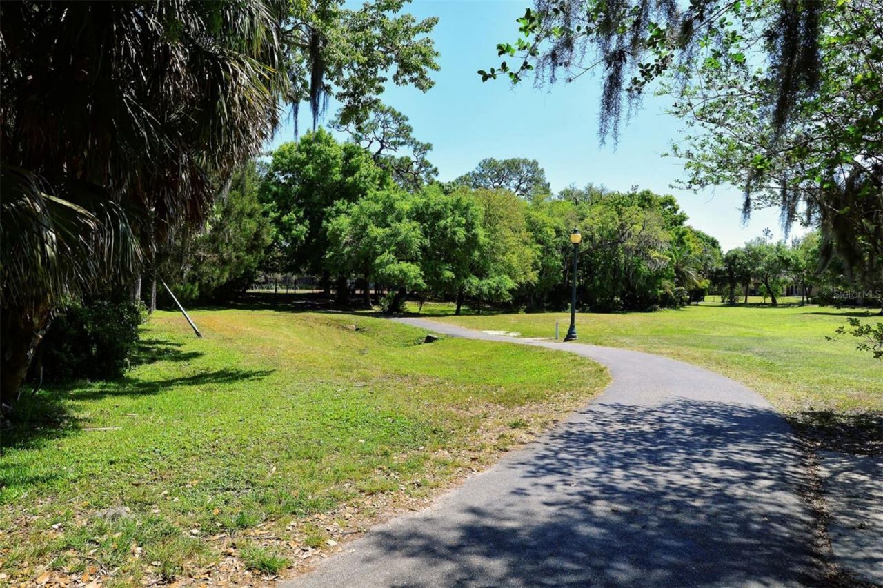 2719 Temple Street, Sarasota, FL 34239 Photo