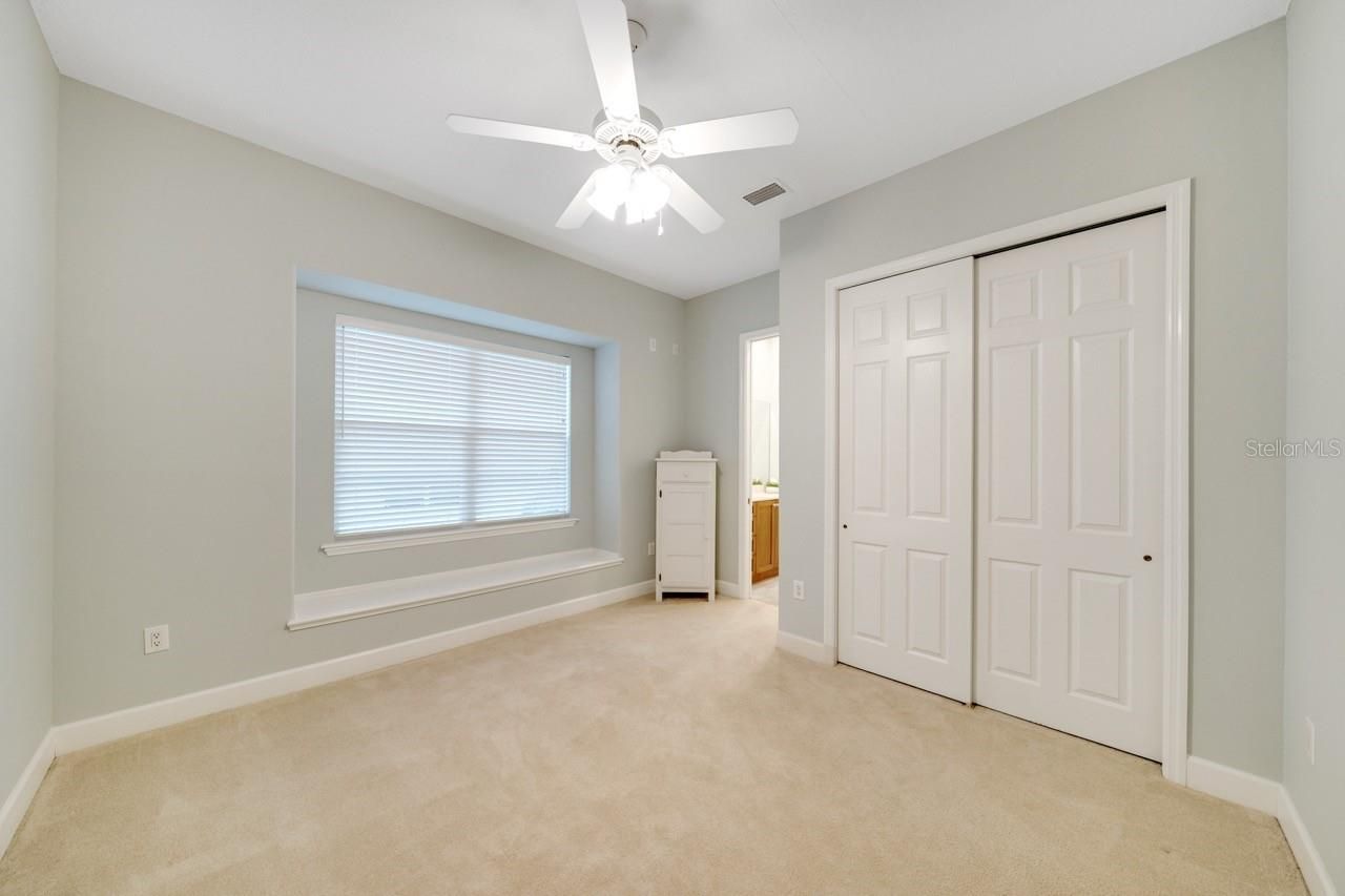 5918 Bahama Shores Drive S, Saint Petersburg, FL 33705 Photo