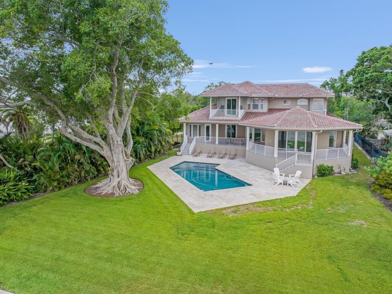 5918 Bahama Shores Drive S, Saint Petersburg, FL 33705 Photo