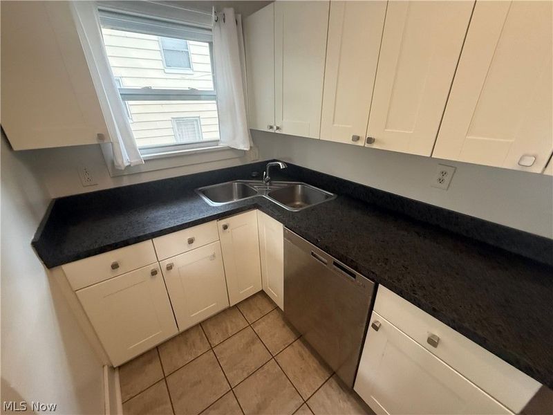 1422 Elder Avenue, Akron, OH 44301 Photo 12