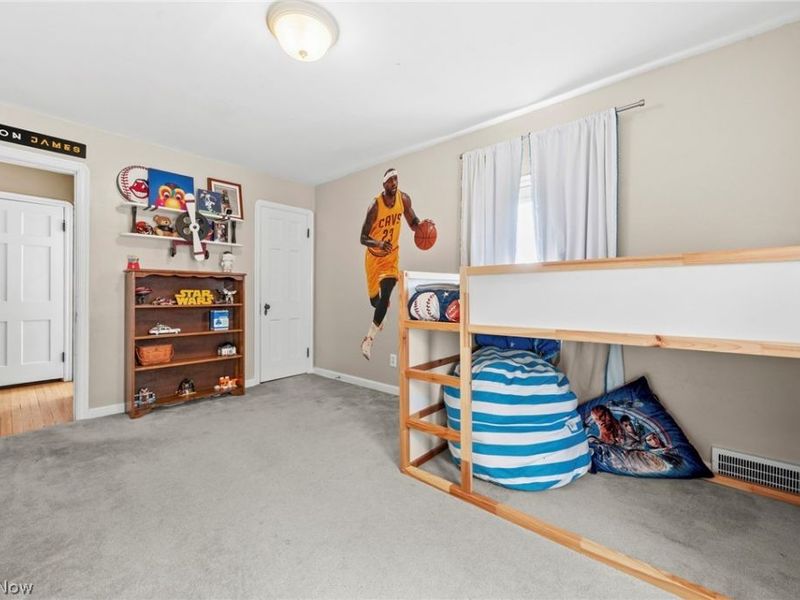 15719 Fernway Avenue, Cleveland, OH 44111 Photo 23