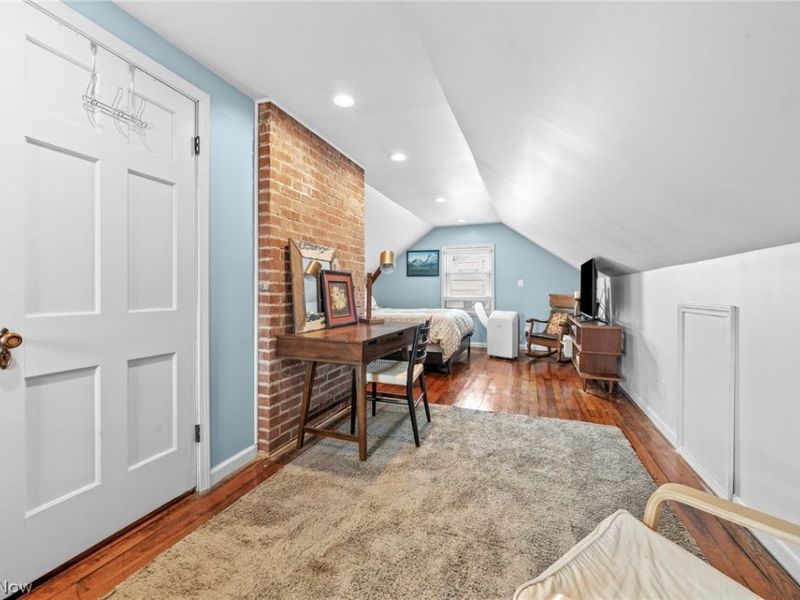 15719 Fernway Avenue, Cleveland, OH 44111 Photo 26