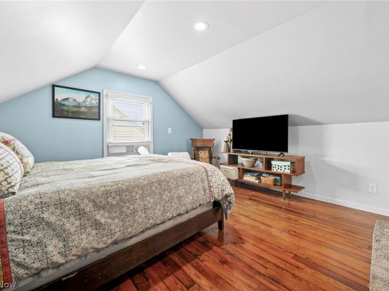 15719 Fernway Avenue, Cleveland, OH 44111 Photo 27