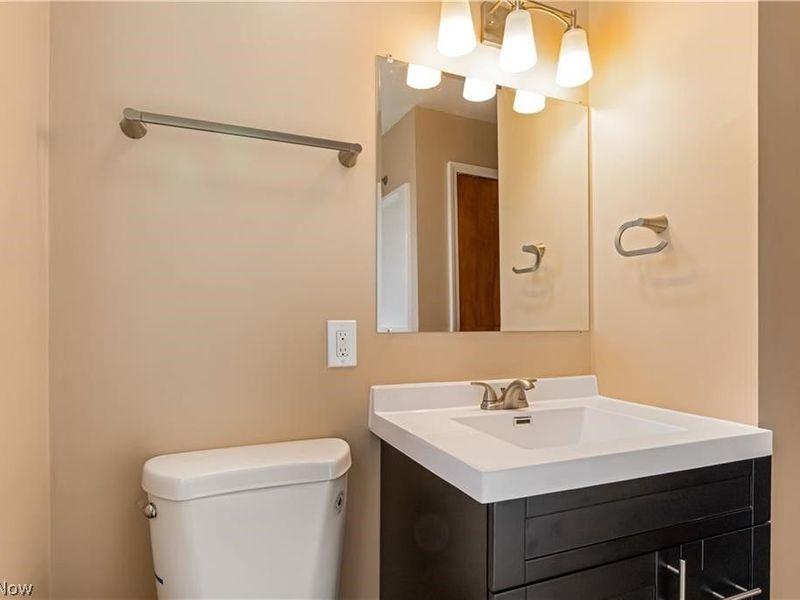 6209 Archmere Avenue, Brooklyn, OH 44144 Photo 17