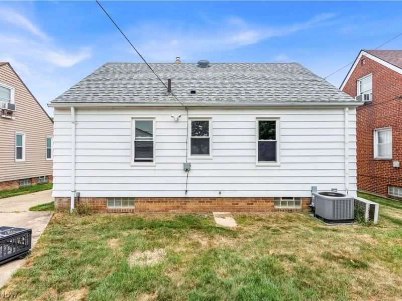6209 Archmere Avenue, Brooklyn, OH 44144 Photo 27