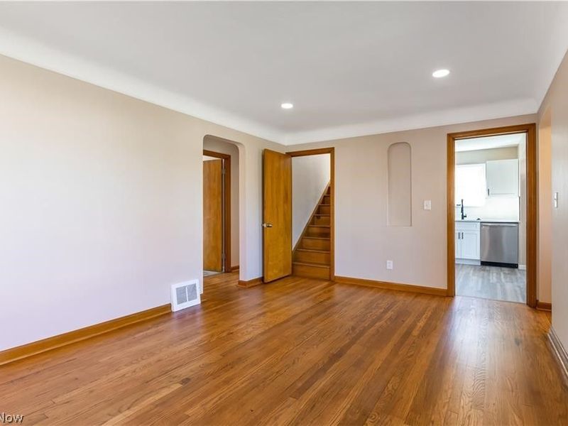6209 Archmere Avenue, Brooklyn, OH 44144 Photo 5