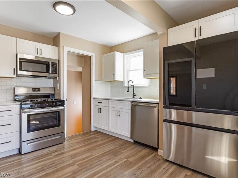 6209 Archmere Avenue, Brooklyn, OH 44144 Photo 8