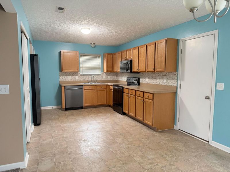 2243 Glasgow Lane , Marion, OH 43302 Photo 11