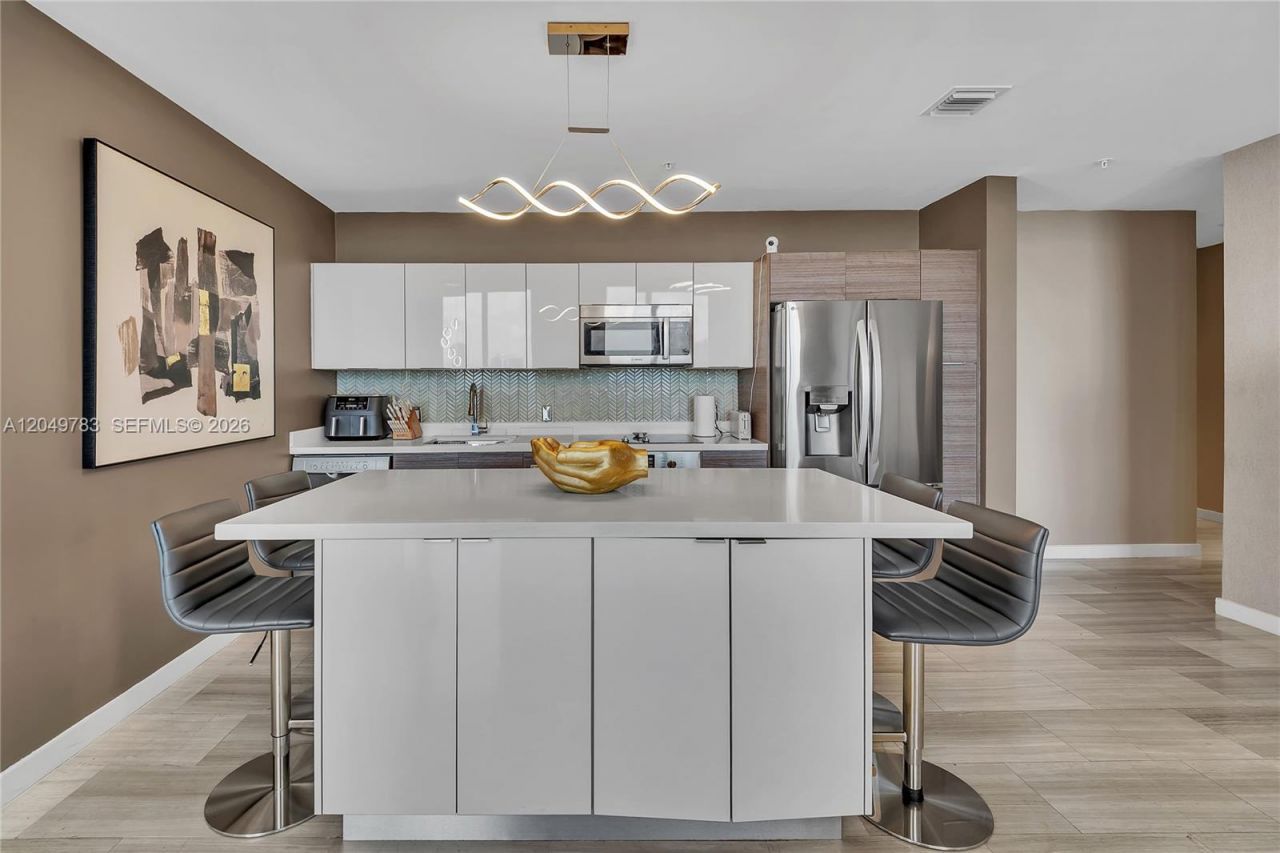 1010 SW 2nd Ave , Unit 2201, Miami, FL 33130 Photo