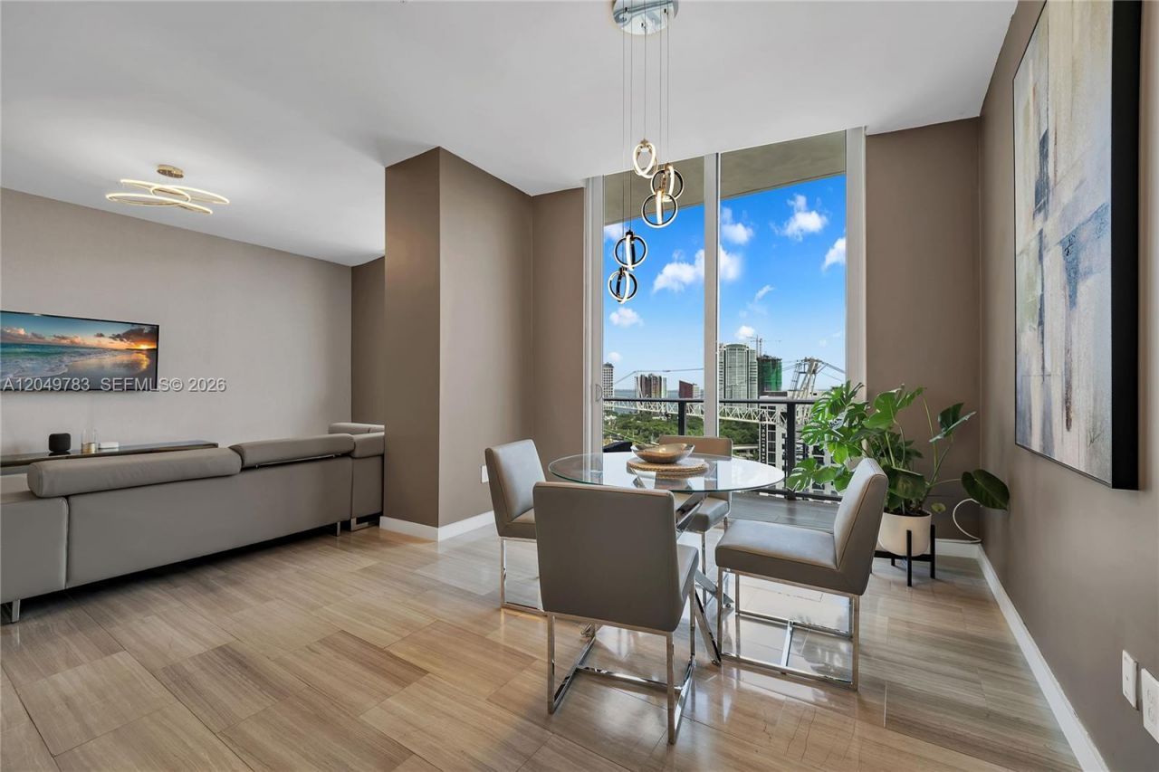 1010 SW 2nd Ave , Unit 2201, Miami, FL 33130 Photo