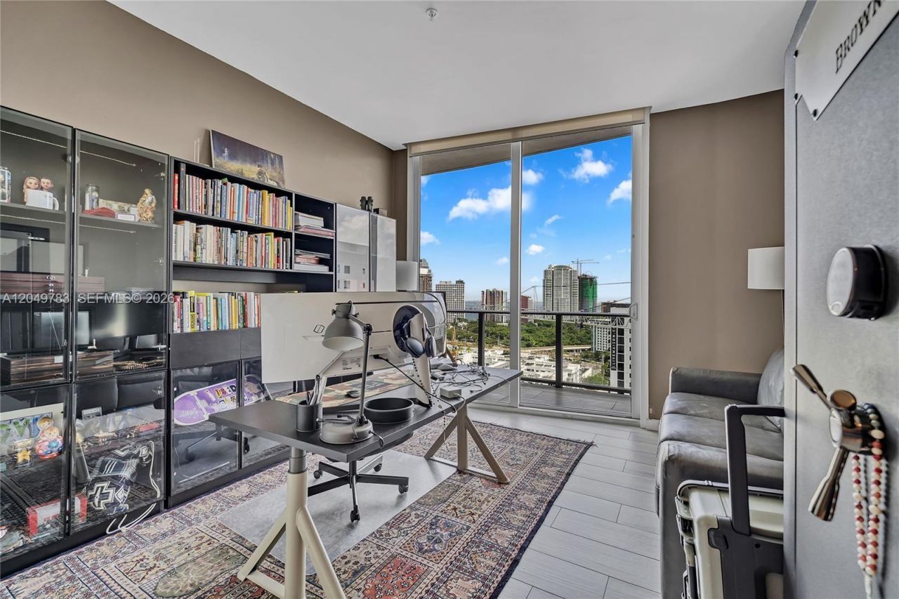 1010 SW 2nd Ave , Unit 2201, Miami, FL 33130 Photo