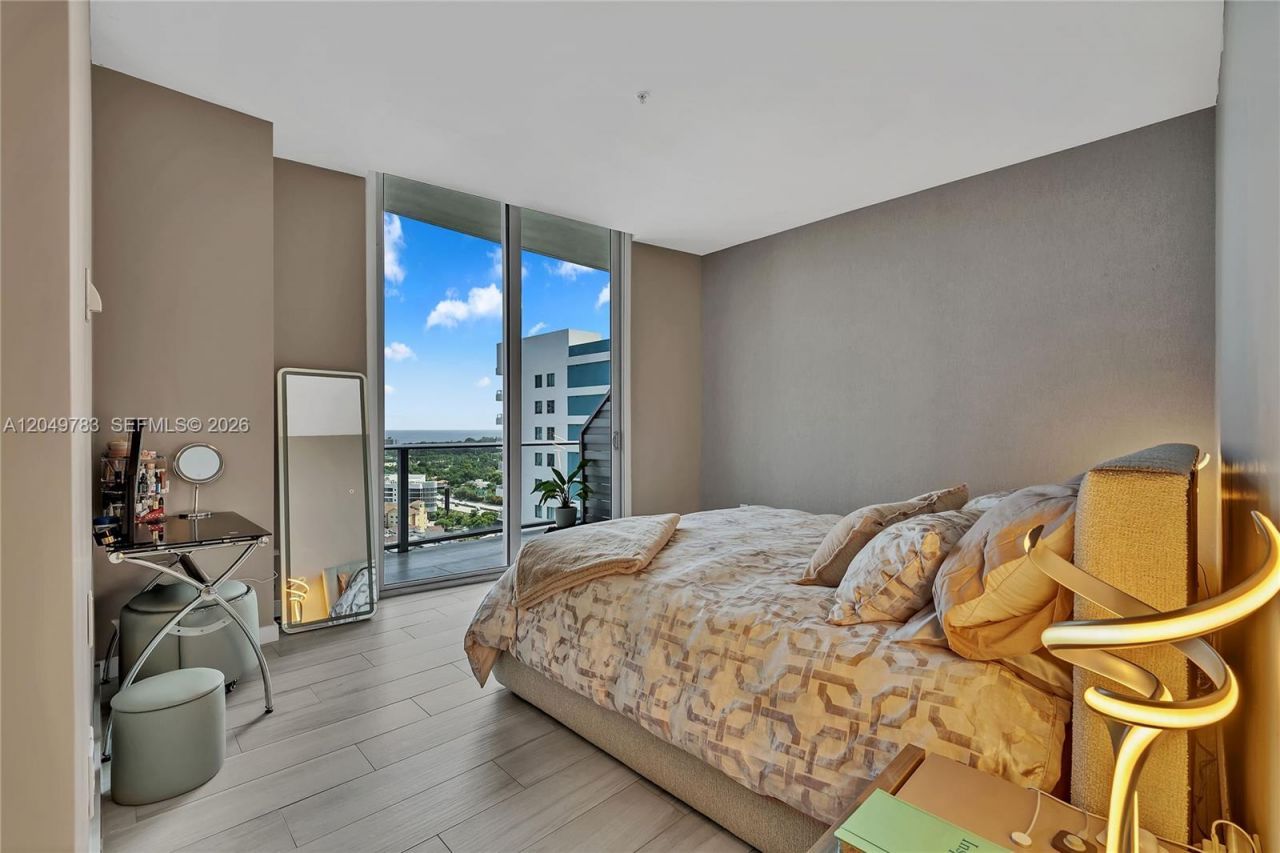 1010 SW 2nd Ave , Unit 2201, Miami, FL 33130 Photo