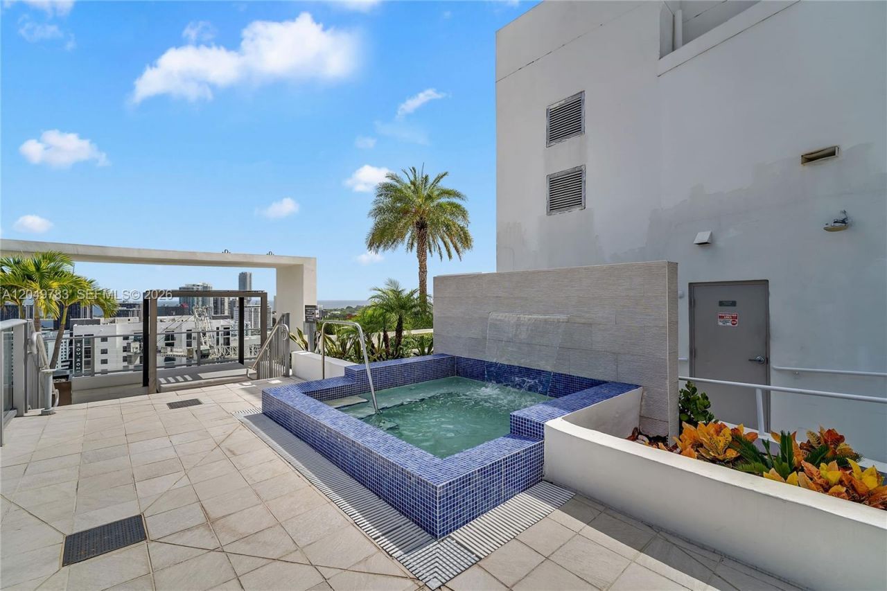 1010 SW 2nd Ave , Unit 2201, Miami, FL 33130 Photo