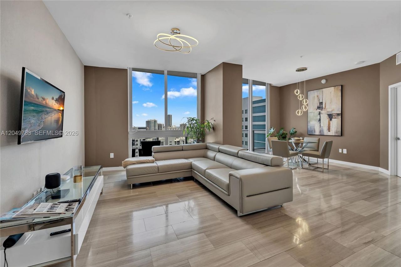 1010 SW 2nd Ave , Unit 2201, Miami, FL 33130 Photo