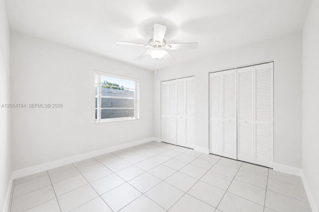 3231 SW 25th St , Unit 2, Miami, FL 33133 Photo