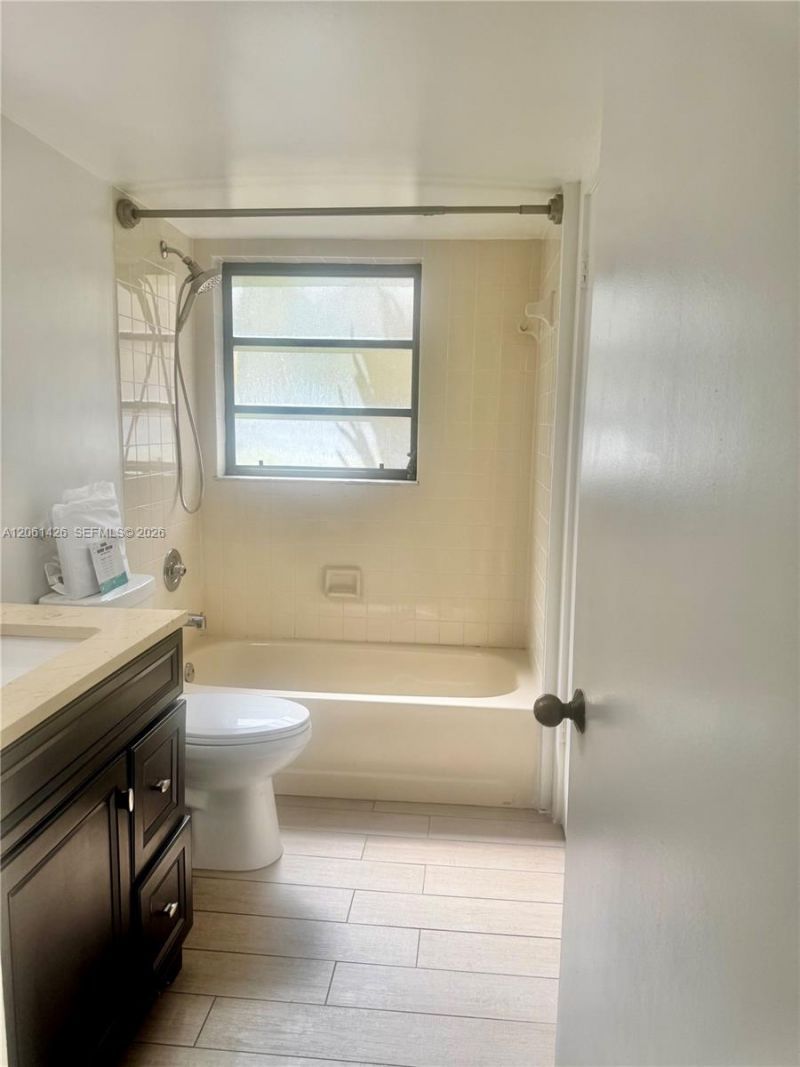 9022 SW 123rd Ct, Unit O-201, Miami, FL 33186 Photo