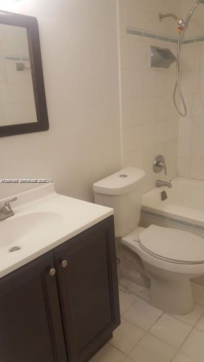 999 Brickell Bay Dr, Unit 1408, Miami, FL 33131 Photo