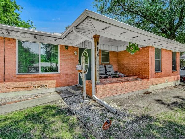 112 Oak Drive , Terrell, TX 75160