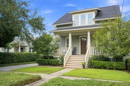 881 Ashley Avenue photo 4