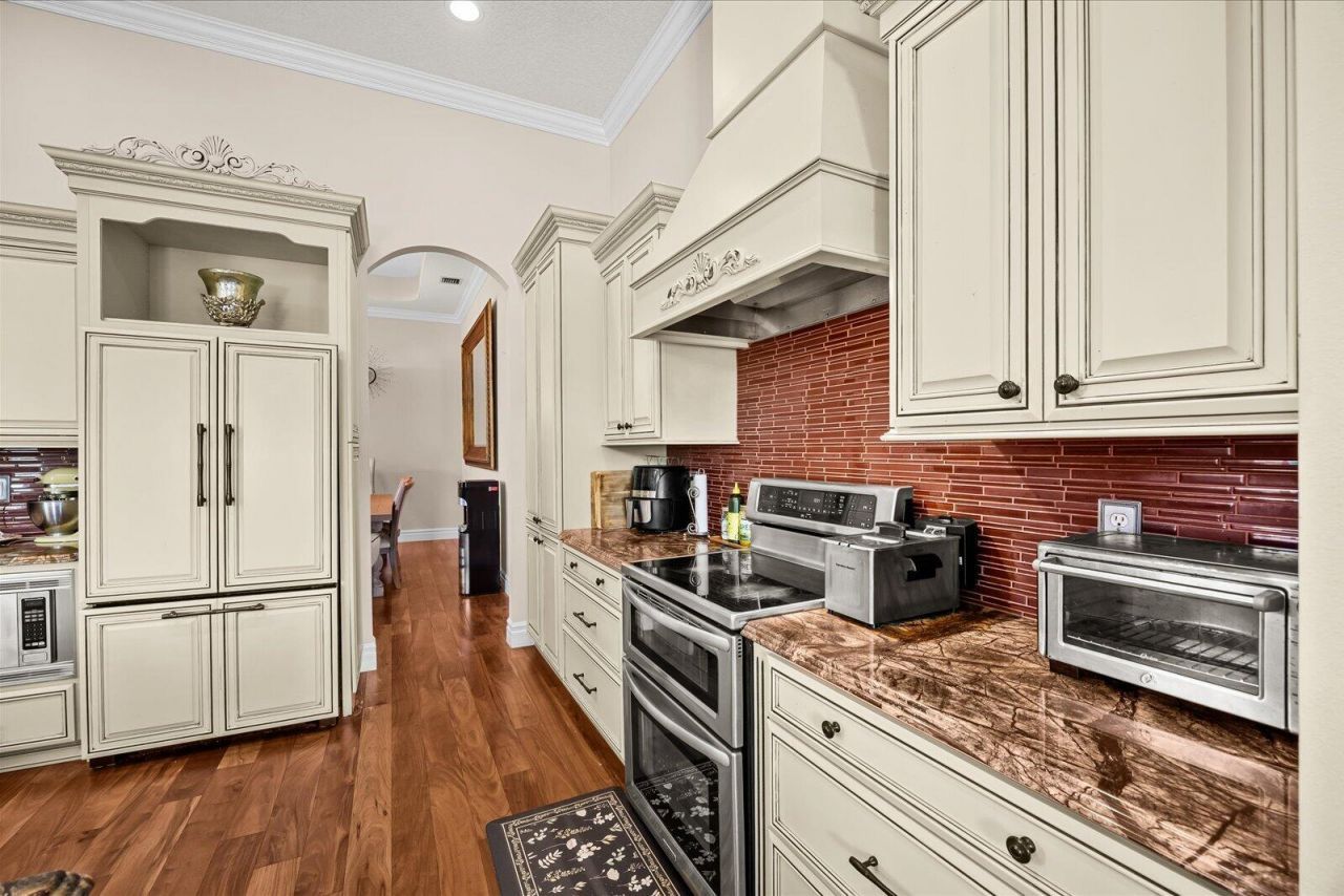 910 SW Lost River Shores Drive, Stuart, FL 34997 Photo