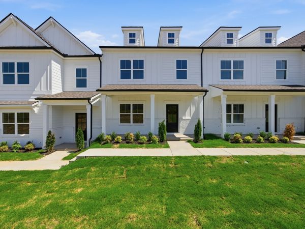 203 Martindale Ln , Clarksville, TN 37043