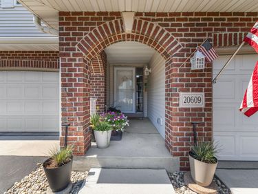 20609 Harrow Court, Lakeville, MN 55044