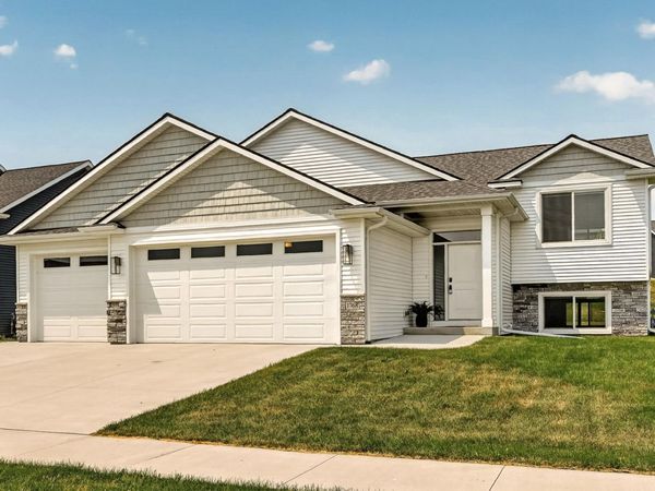 1768 Brandt Drive NE, Byron, MN 55920