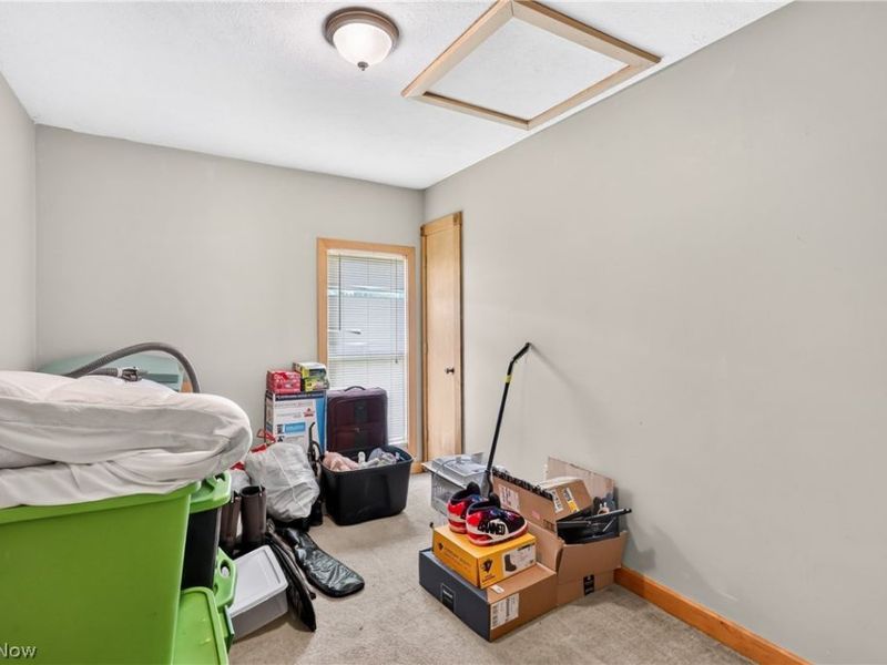 276 E College Street, West Farmington, OH 44491 Photo 14