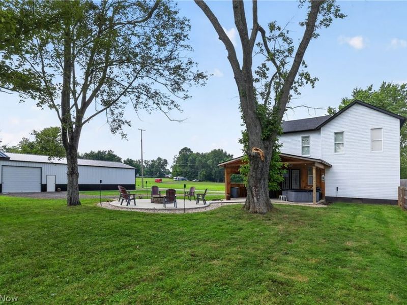 276 E College Street, West Farmington, OH 44491 Photo 24